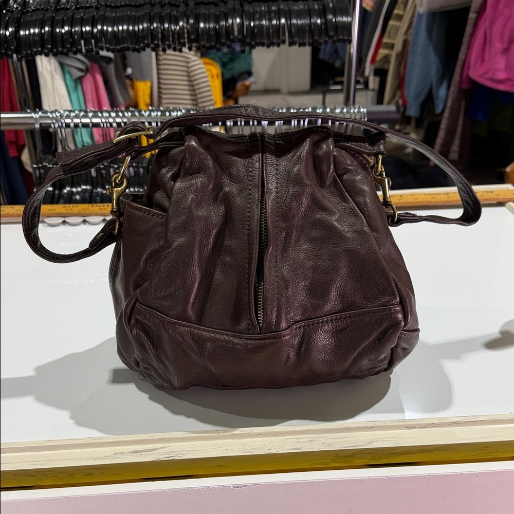 Vintage Victoria Leather Chic Dark Brown Women's Shoulder Bag